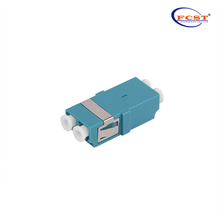 LCUPC a LCUPC Adaptador de fibra óptica de modo único sin orejas LCUPC