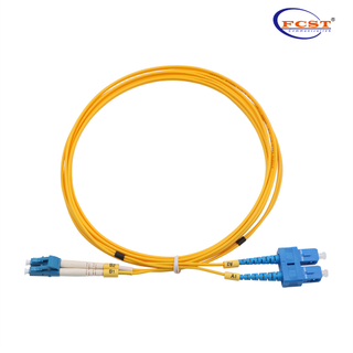 LCUPC-SCUPC DUPLEX SINGLEMODE 3.0MM 1M PVC Patchcord