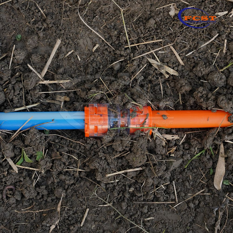 Uso del conector recto del microducto FCST-15JDB-SC IP68 DB para el sistema de soplado de aire de fibra óptica